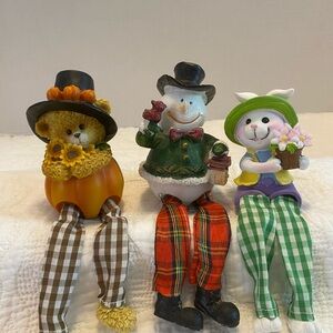 Halloween,Christmas &Easter Ornaments Or Shelf Sitters With Dangling Legs Cute